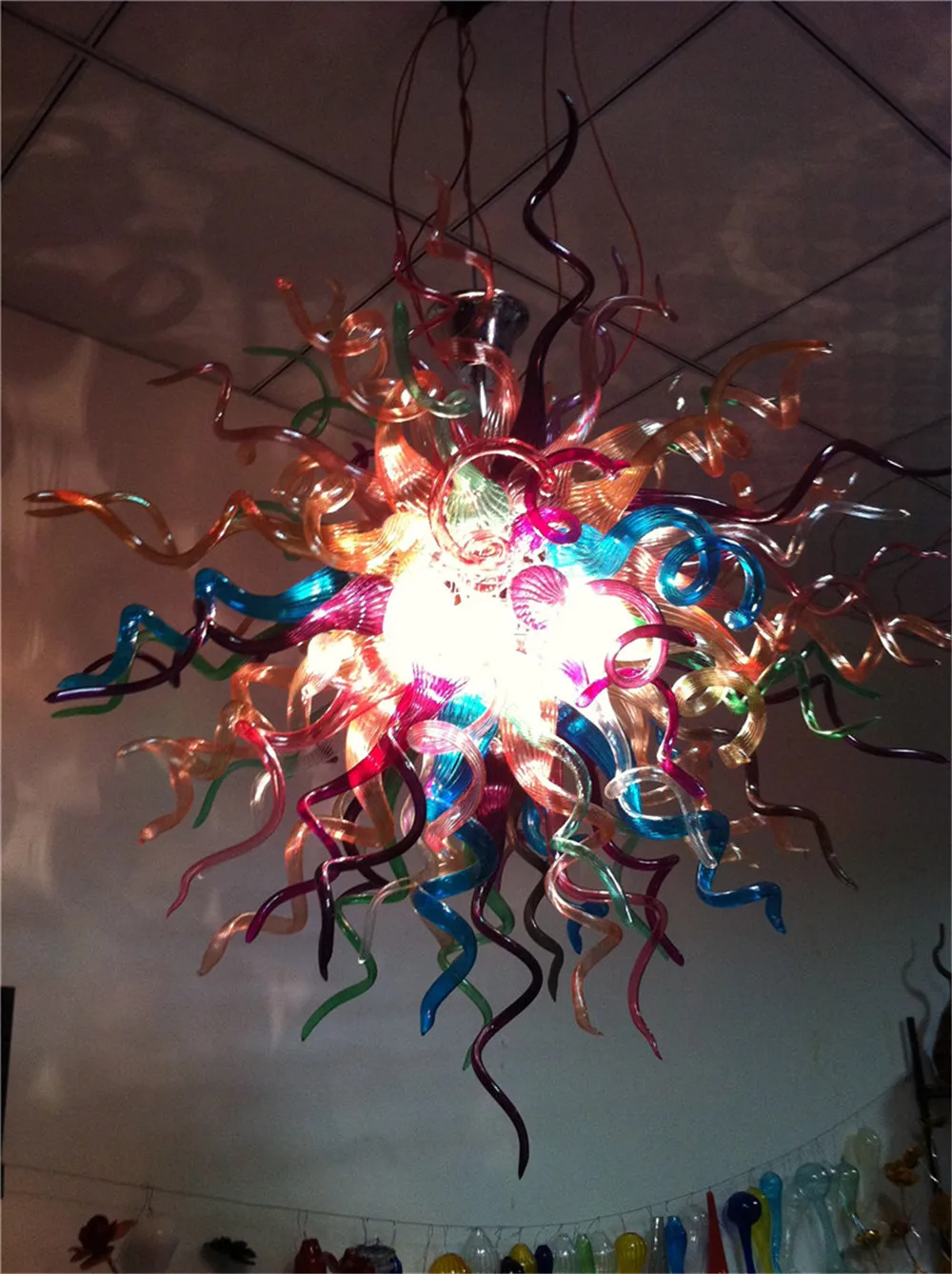 110 220v AC Led 100% Handmade Hot Sale Modern Lighting Multi Colored Glass Pendant Chandelier
110 220v AC Led 100% Handmade Hot Sale Modern Lighting Multi Colored Glass Pendant Chandelier