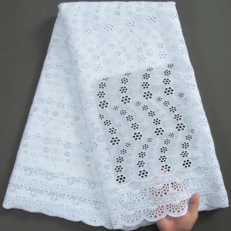 White African Swiss Voile Lace Fabric With Many Rhinestone 2023 High Quality Holes Nigerian 100% Cotton Laces For Wedding Y3206
White African Swiss Voile Lace Fabric With Many Rhinestone 2023 High Quality Holes Nigerian 100% Cotton Laces For Wedding Y3206