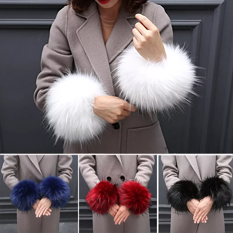 Faux Fur Plush Windproof cuff sleeve Wrist sleeve winter women Wristband Arms Gloves Accessories
Faux Fur Plush Windproof cuff sleeve Wrist sleeve winter women Wristband Arms Gloves Accessories