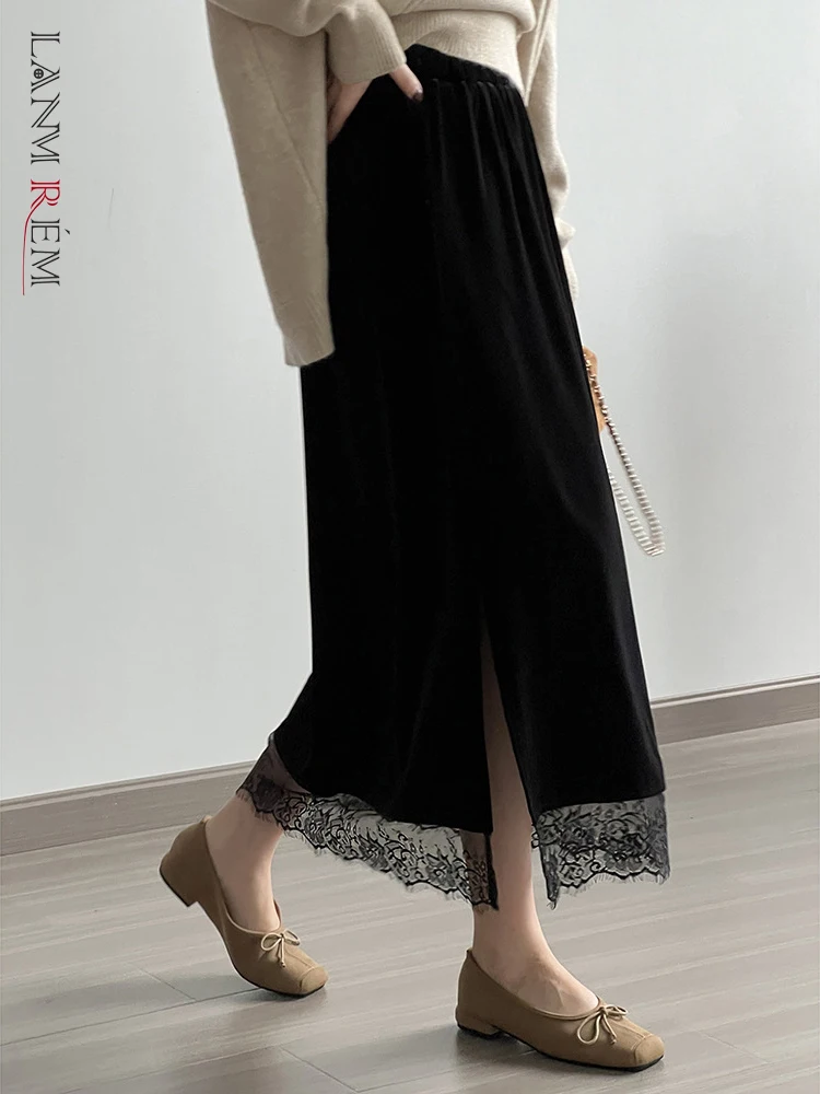 Юбка женская бархатная с кружевом и высокой талией, осень
Юбка женская бархатная с кружевом и высокой талией, осень