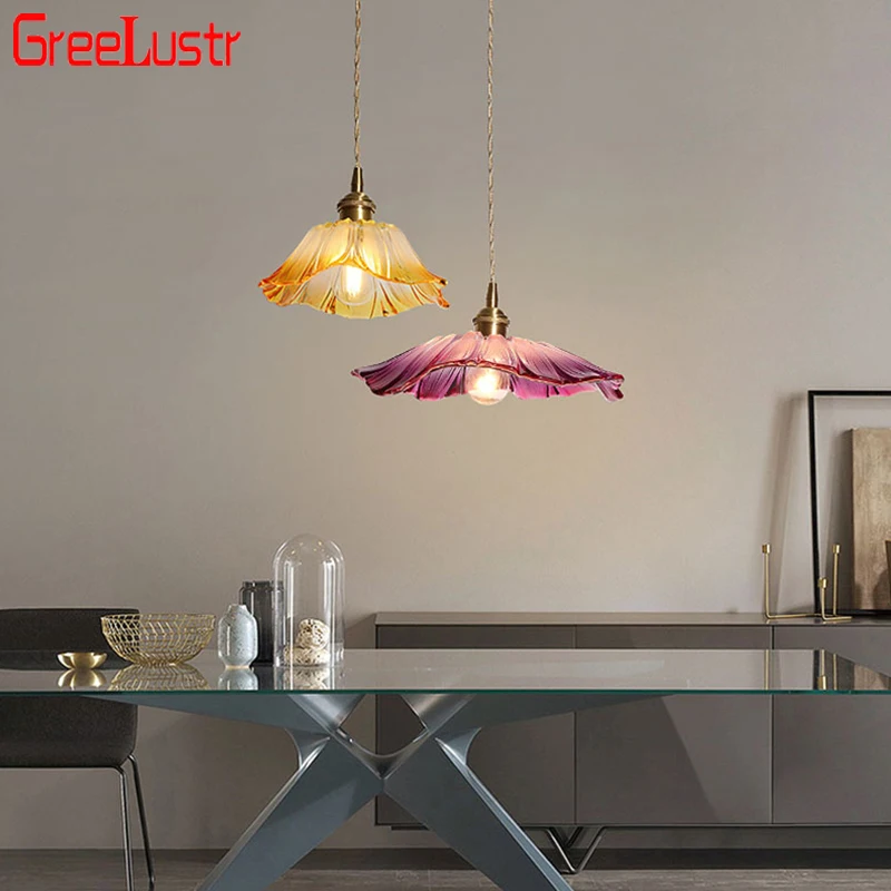 Nordic Brass Glass Pendant Lights Flower Aisle Balcony Bar Chandeiler Indoor Decor Restaurant Bedroom Bedside Lighting Fixtures
Nordic Brass Glass Pendant Lights Flower Aisle Balcony Bar Chandeiler Indoor Decor Restaurant Bedroom Bedside Lighting Fixtures