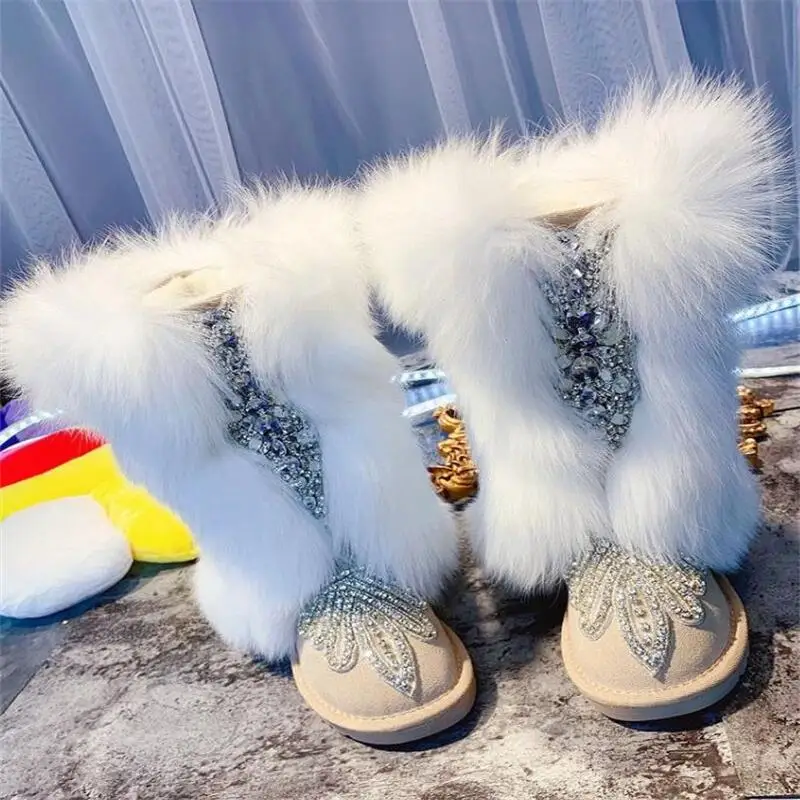 Snow boots tall fox fur rhinestone heavy industry flat bottom thickened snow cotton shoes large size
Snow boots tall fox fur rhinestone heavy industry flat bottom thickened snow cotton shoes large size