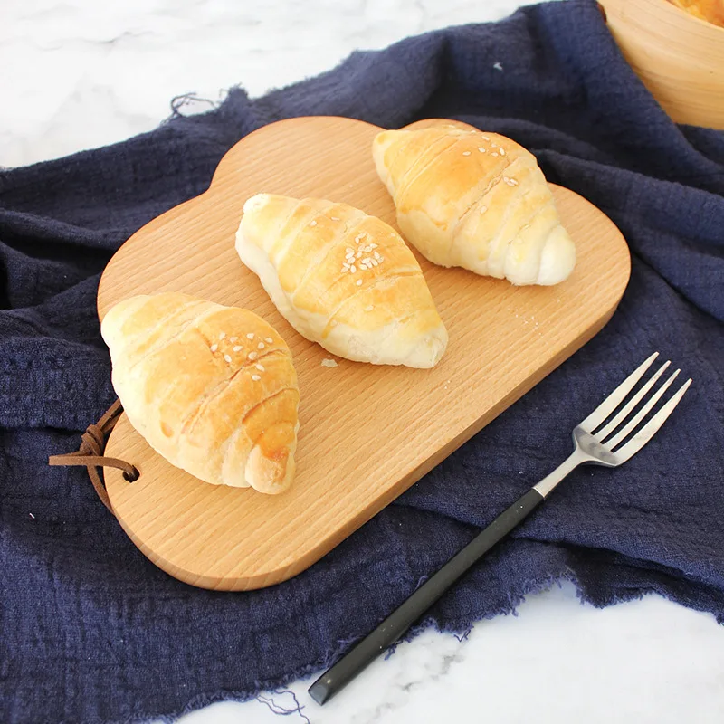 Japanese Cloud Shape Creative Bread Chopping Wooden Plate Lovely Tray Western Food Biscuit Cake/Sushi Board Home Decor
Japanese Cloud Shape Creative Bread Chopping Wooden Plate Lovely Tray Western Food Biscuit Cake/Sushi Board Home Decor