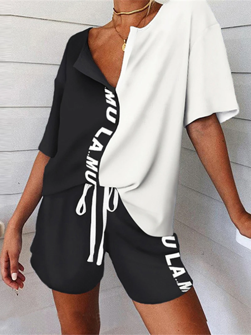 Letter Print Color Block Tracksuit Women Two Piece Set Summer Clothes V Neck Pullover Top and Shorts Sets Casual 2 Piece Outfits
Letter Print Color Block Tracksuit Women Two Piece Set Summer Clothes V Neck Pullover Top and Shorts Sets Casual 2 Piece Outfits