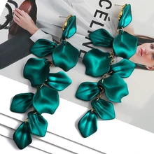 Korean Fashion Acrylic Petal Flower Tassel Dangle Earrings For Women 2023 Luxury Vintage Fairy Wedding Party Jewelry Accessories
