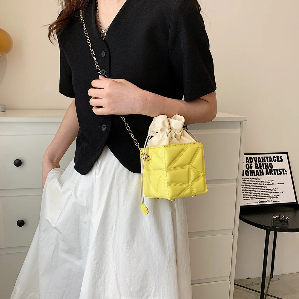 Модные квадратные сумки-слинги в форме коробки, сумки через плечо, Женский мини-кошелек на цепочке из искусственной кожи, Женский кошелек на...
Модные квадратные сумки-слинги в форме коробки, сумки через плечо, Женский мини-кошелек на цепочке из искусственной кожи, Женский кошелек на...