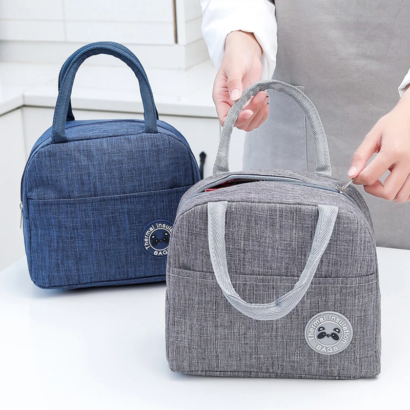 1pcs Fresh cooler bag waterproof nylon portable zipper warm oxford cloth lunch bag convenient tote bag food bag
1pcs Fresh cooler bag waterproof nylon portable zipper warm oxford cloth lunch bag convenient tote bag food bag