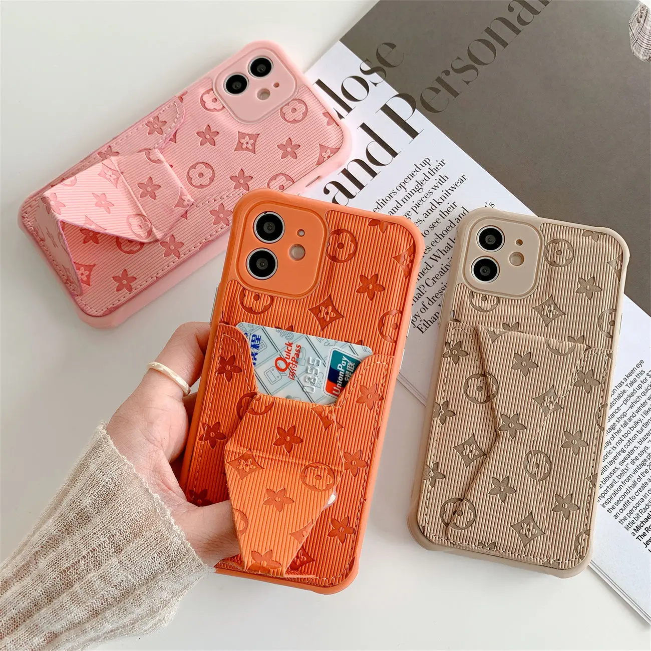 Magnetic Folding Stand Can Insert Card Phone Case For iPhone 13 12 11Pro Max X XR XS Max 7 8 Plus Card Case
Magnetic Folding Stand Can Insert Card Phone Case For iPhone 13 12 11Pro Max X XR XS Max 7 8 Plus Card Case