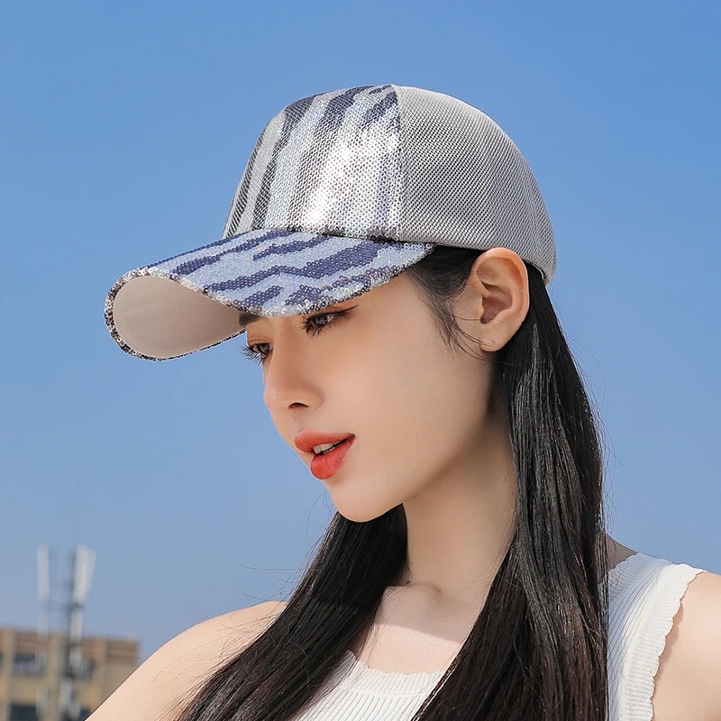 2020 New Best-selling Men's Black Baseball Caps Girls Street Fashion All-match Peaked Cap Spring and Summer Travel Sun Hats
2020 New Best-selling Men's Black Baseball Caps Girls Street Fashion All-match Peaked Cap Spring and Summer Travel Sun Hats