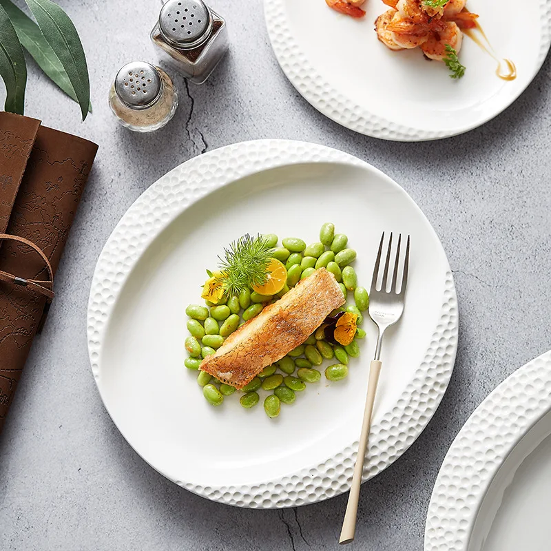 Creative tableware, white breakfast plate, domestic hot pot dish, ceramic commercial pasta plate
Creative tableware, white breakfast plate, domestic hot pot dish, ceramic commercial pasta plate