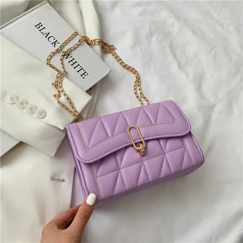 Ladies Fashion Rhombic Metal Chain Buckle Solid Color PU Leather Shoulder Messenger Bag Dating Cosmetics Mobile Phone Coin Purse
Ladies Fashion Rhombic Metal Chain Buckle Solid Color PU Leather Shoulder Messenger Bag Dating Cosmetics Mobile Phone Coin Purse