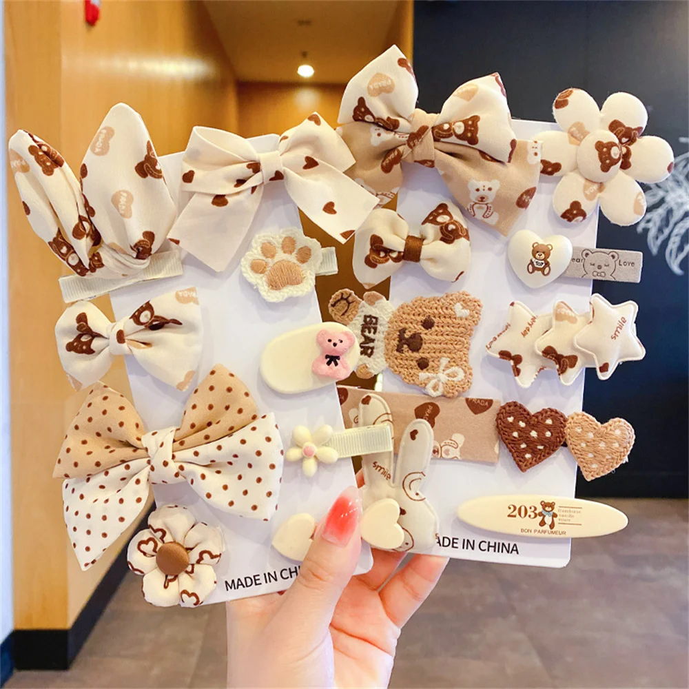 Children's lovely hair clip Princess little girl hair ornament girl hair rope flower bear hair clip cute baby headdress
Children's lovely hair clip Princess little girl hair ornament girl hair rope flower bear hair clip cute baby headdress