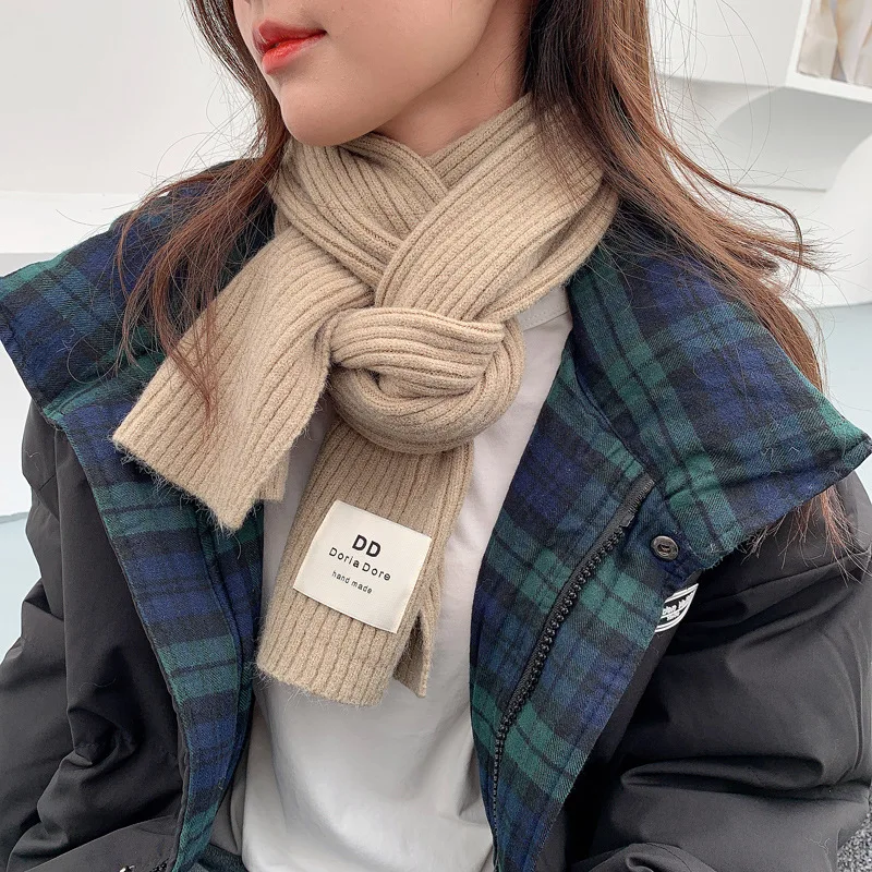 Solid color scarf women's winter thickened versatile long knitted woolen neck 
Solid color scarf women's winter thickened versatile long knitted woolen neck