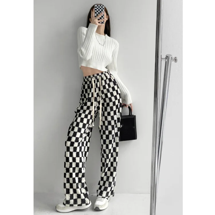 2022 European WOMONGAGA trend style black and white plaid casual loose trousers lace high waist slim straight pants XQU5
2022 European WOMONGAGA trend style black and white plaid casual loose trousers lace high waist slim straight pants XQU5
