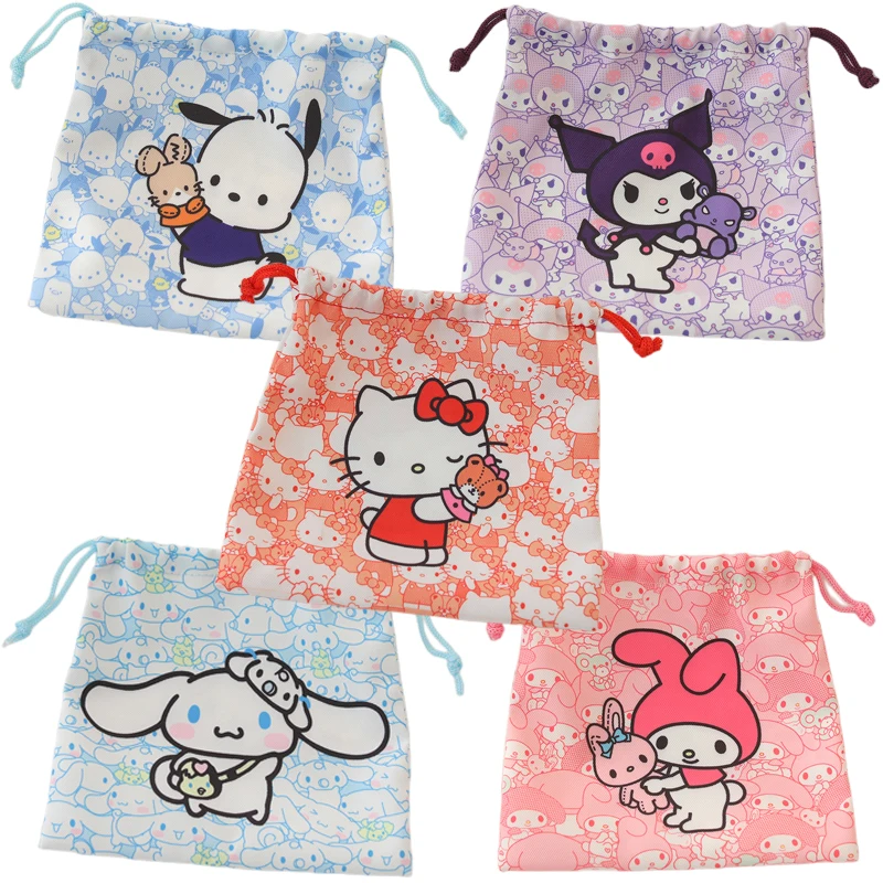 Sanrios Kuromi My Melody Cinnamoroll HelloKittys почтовая мультяшная сумка для хранения мультяшная Милая портативная карманная сумка на шнурке
Sanrios Kuromi My Melody Cinnamoroll HelloKittys почтовая мультяшная сумка для хранения мультяшная Милая портативная карманная сумка на шнурке