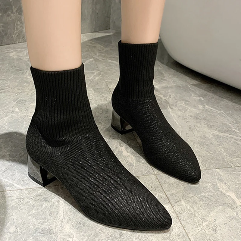 Winter New Women Knitting Ankle Sock Boots High Heels Shoes 2022 Fashion Thick Chelsea Boots Party Pumps Casual Women Snow Botas
Winter New Women Knitting Ankle Sock Boots High Heels Shoes 2022 Fashion Thick Chelsea Boots Party Pumps Casual Women Snow Botas