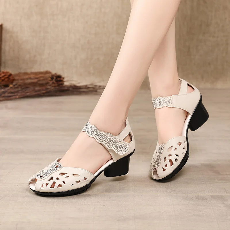 Summer Leather Shoes Gladiator Sandals Women Genuine Leather High Heels Classic Peep Toe Hollow Ladies Sandal Black Beige
Summer Leather Shoes Gladiator Sandals Women Genuine Leather High Heels Classic Peep Toe Hollow Ladies Sandal Black Beige