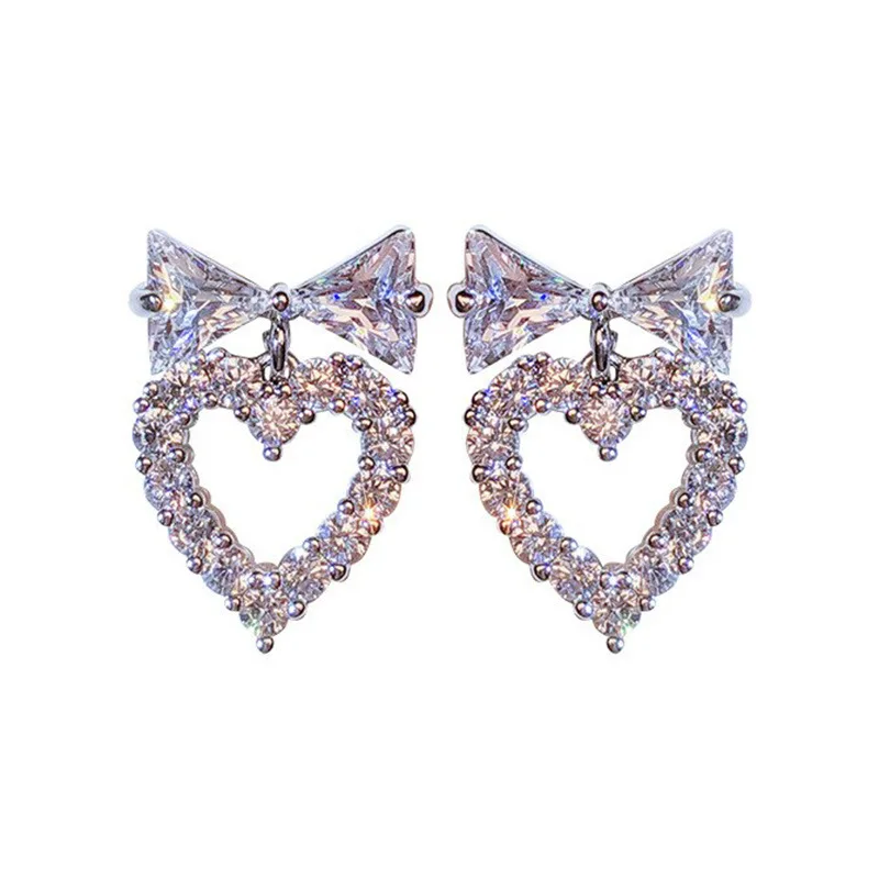 New Cute Silver Plated Bowknot Heart Stud Earrings For Women Shine White CZ Stone Full Paved Fashion Jewelry Wedding Party Gift
New Cute Silver Plated Bowknot Heart Stud Earrings For Women Shine White CZ Stone Full Paved Fashion Jewelry Wedding Party Gift