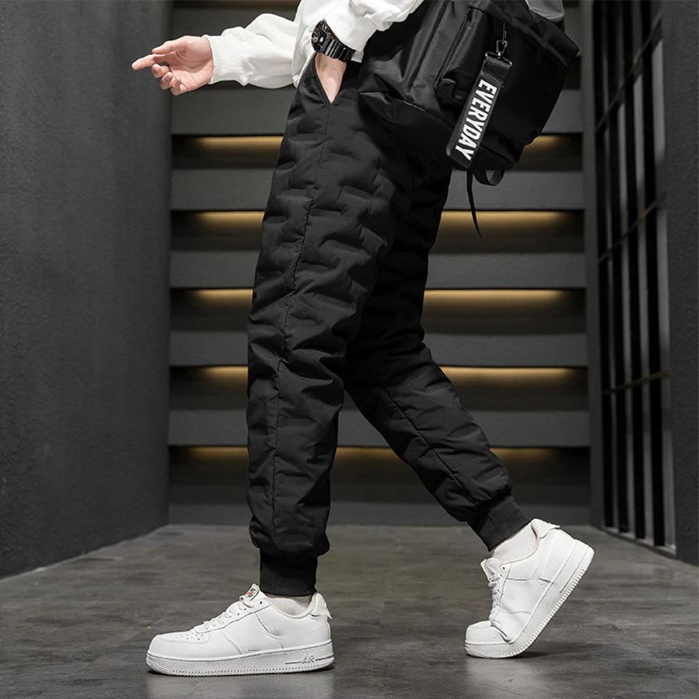2022 Winter Men Loose Pants Fleece Thicken Sweatpants Outdoor Windproof Down Pants Casual Joggers Pants Men Sports Trousers
2022 Winter Men Loose Pants Fleece Thicken Sweatpants Outdoor Windproof Down Pants Casual Joggers Pants Men Sports Trousers