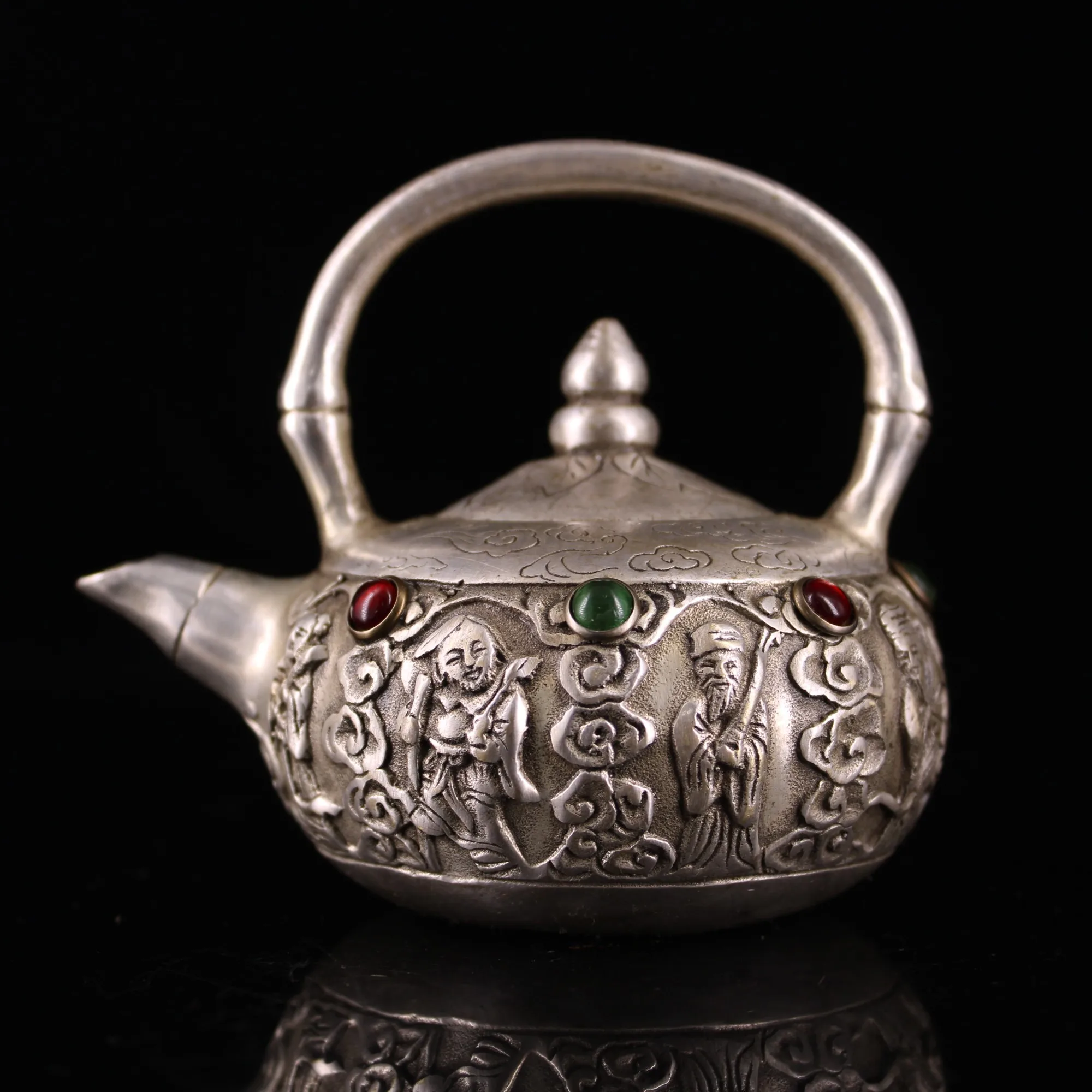 4"Tibetan Temple Collection Old Bronze Gilt silver gem the Eight Immortals flagon teapot ornament Town House Exorcism
4"Tibetan Temple Collection Old Bronze Gilt silver gem the Eight Immortals flagon teapot ornament Town House Exorcism