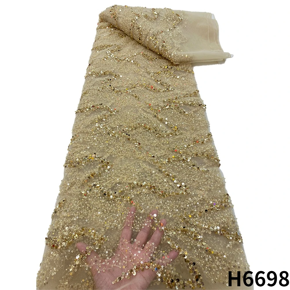 Gold Luxury Sequins Tulle Lace Fabric High Quality Embroidered African Lace French Lace Nigerian Lace For Wedding Dress HX6698
Gold Luxury Sequins Tulle Lace Fabric High Quality Embroidered African Lace French Lace Nigerian Lace For Wedding Dress HX6698
