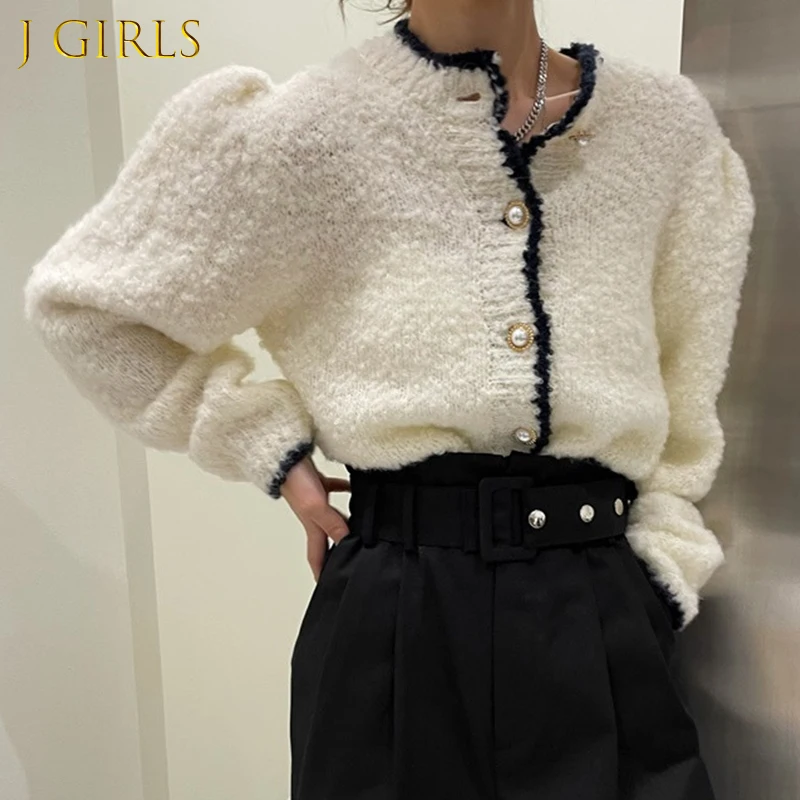 J GIRLS Chic Pearl Buttons Cardigan Women Autumn Elegant Fashion Female Puff Sleeve Contrast Color Short Knitted Sweater Casual
J GIRLS Chic Pearl Buttons Cardigan Women Autumn Elegant Fashion Female Puff Sleeve Contrast Color Short Knitted Sweater Casual