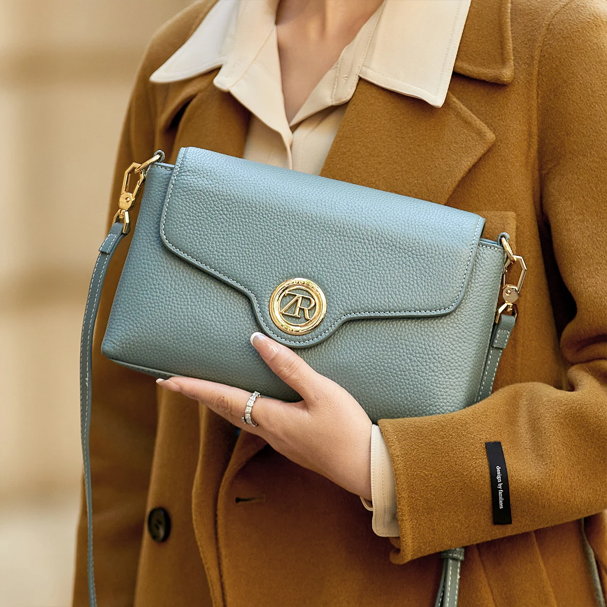 ZOOLER Heart Shape Hardware Genuine Leather Bag Fashion High Quality Female Shoulder bag Luxry Brand Black Crossboy Bag#lt393
ZOOLER Heart Shape Hardware Genuine Leather Bag Fashion High Quality Female Shoulder bag Luxry Brand Black Crossboy Bag#lt393