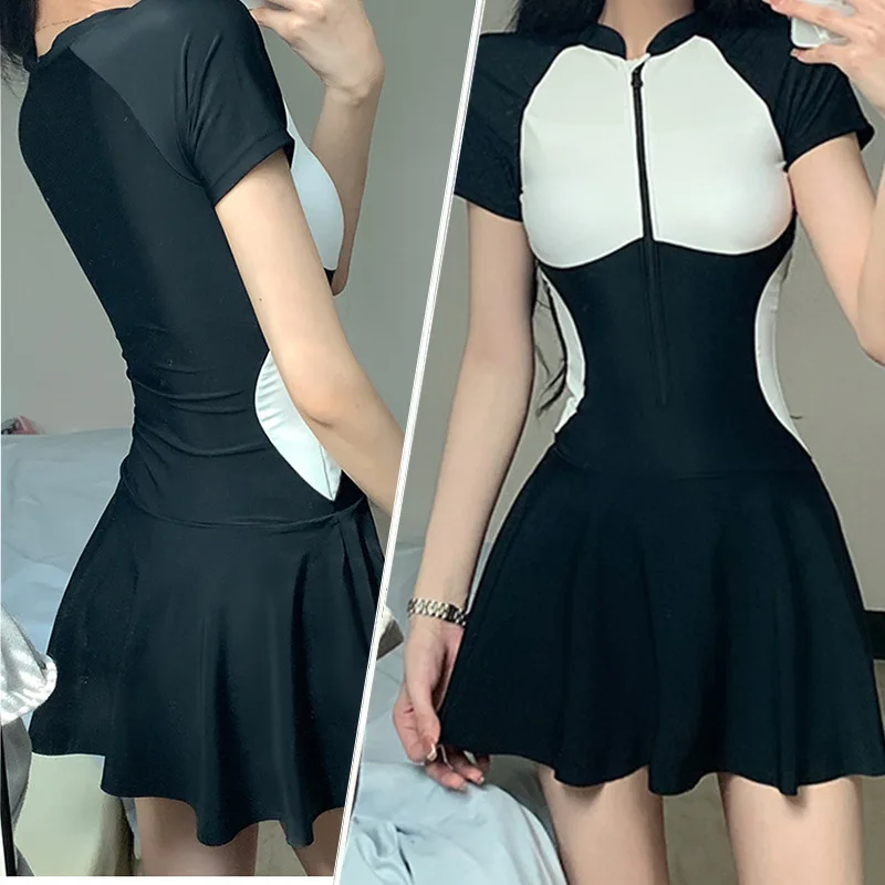 2023 Korea Style Summer One Piece Swimsuit Skirt Women Short Sleeve Swimwear Female Beachwear Bodysuit
2023 Korea Style Summer One Piece Swimsuit Skirt Women Short Sleeve Swimwear Female Beachwear Bodysuit