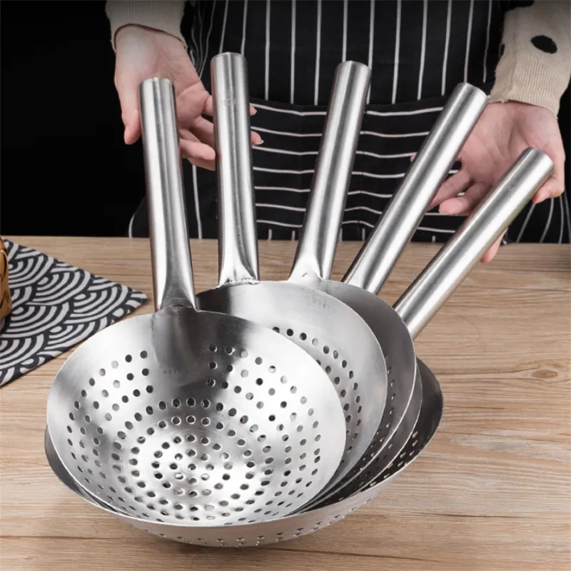Stainless Steel Long Handle Colander Kitchen Tools Creative Scoop Strainer Large Oil Flour Noodle Dumplings Sieve Skimmer Mesh
Stainless Steel Long Handle Colander Kitchen Tools Creative Scoop Strainer Large Oil Flour Noodle Dumplings Sieve Skimmer Mesh
