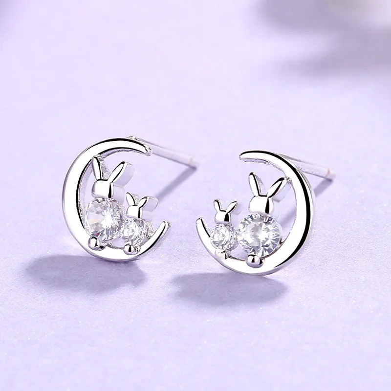 New Luxury Zircon Moon Rabbit Stud Earrings for Women Exquiste Moonstone Rabbits Carrot Asymmetry Ear Jewelry Girl Party Gifts
New Luxury Zircon Moon Rabbit Stud Earrings for Women Exquiste Moonstone Rabbits Carrot Asymmetry Ear Jewelry Girl Party Gifts