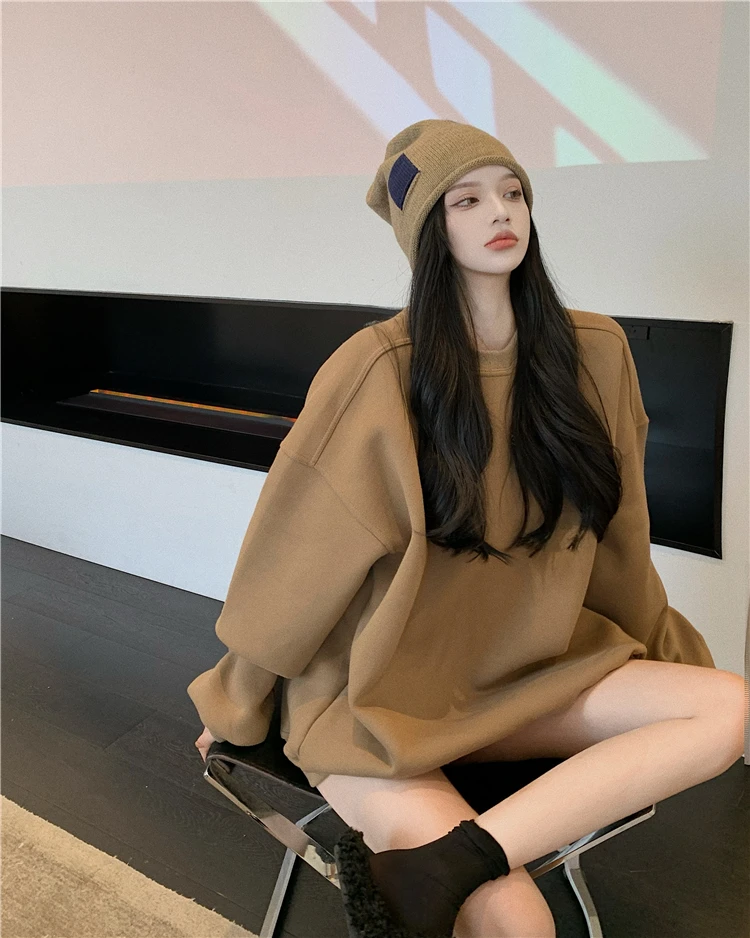 Long-sleeved women's short cardigan outer jacket spring and autumn new fashion all-match blouse solid color
Long-sleeved women's short cardigan outer jacket spring and autumn new fashion all-match blouse solid color