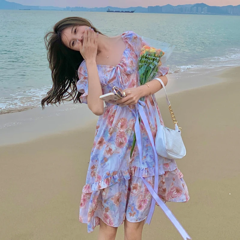 French Sweet Dresses Square Neck Bubble Sleeve Chiffon Skirt Ruffle Floral Short Sleeve Ladies Shirt Beach Resort Dresses Women
French Sweet Dresses Square Neck Bubble Sleeve Chiffon Skirt Ruffle Floral Short Sleeve Ladies Shirt Beach Resort Dresses Women