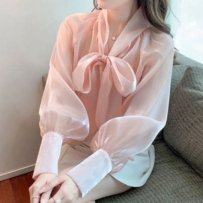 New Female Shirts Vintage Jacquard Lace Blouse Lace-Up Bow Tops Long Sleeve Casual Office Korean Women Loose Blouses S9226
New Female Shirts Vintage Jacquard Lace Blouse Lace-Up Bow Tops Long Sleeve Casual Office Korean Women Loose Blouses S9226
