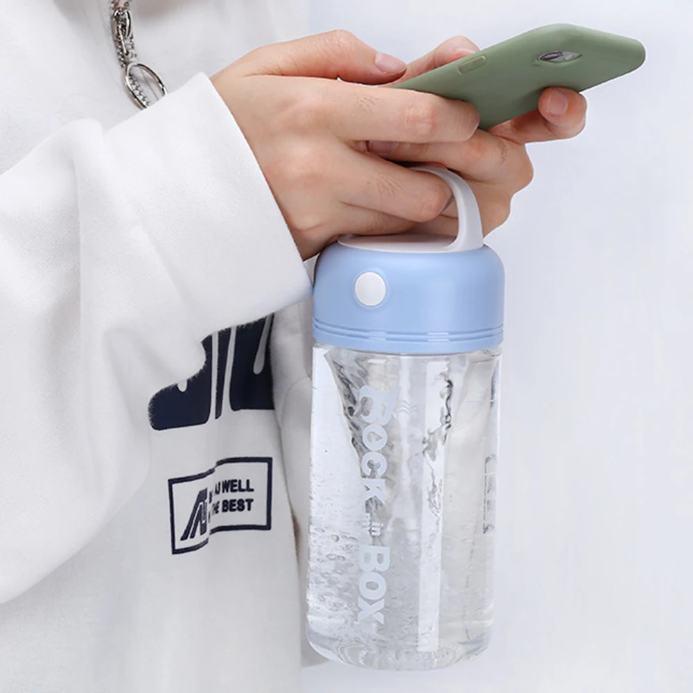380ML Electric Protein Shaker Bottle Mixer Coffee Milk Stirring Cup Portable Automatic Mixing Cups for Men & Women BPA-free Batt
380ML Electric Protein Shaker Bottle Mixer Coffee Milk Stirring Cup Portable Automatic Mixing Cups for Men & Women BPA-free Batt