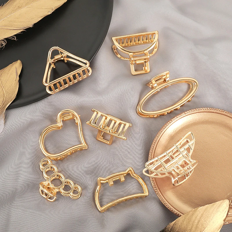 1Pc Simple Geometric Hair Claws for Women Cute Hollow Hair Clips Gold Color Hairpins for Girls Exquisite Hair Accessories
1Pc Simple Geometric Hair Claws for Women Cute Hollow Hair Clips Gold Color Hairpins for Girls Exquisite Hair Accessories