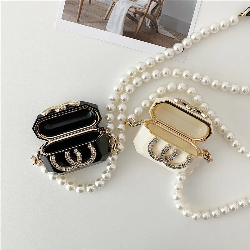 Luxury Pearls Strap Women Party Messenger Bag Brands Evening Clutch Mini Box Crossbody Bag Stylish Diamond Purse Streetwear New
Luxury Pearls Strap Women Party Messenger Bag Brands Evening Clutch Mini Box Crossbody Bag Stylish Diamond Purse Streetwear New