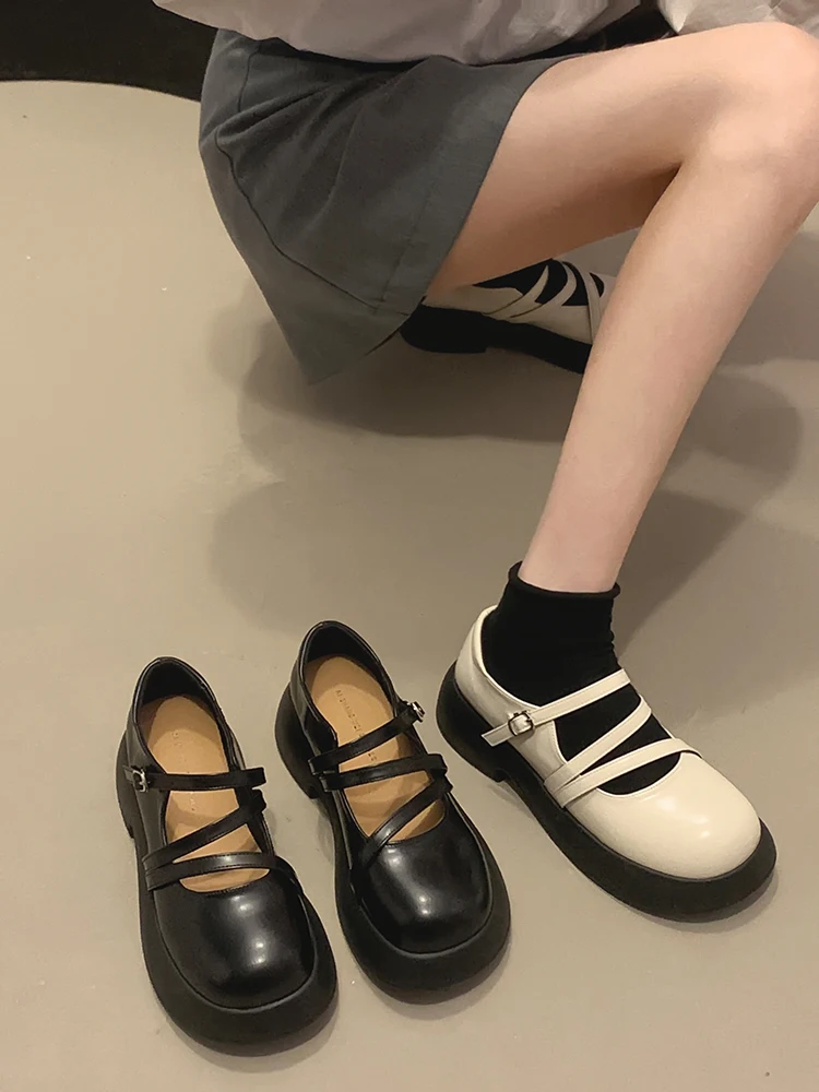 Босоножки женские на массивном каблуке 3 см, с круглым носком, 5 см
Босоножки женские на массивном каблуке 3 см, с круглым носком, 5 см