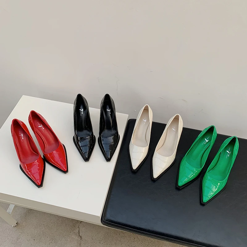 2022 New Arrivals Pointed Toe Shallow Slip On Pumps Black Red Green Beige Autumn Spring Dress Shoes Pumps Wedding Size 35-39
2022 New Arrivals Pointed Toe Shallow Slip On Pumps Black Red Green Beige Autumn Spring Dress Shoes Pumps Wedding Size 35-39
