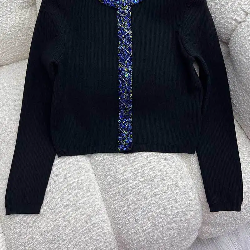 23Summer New Fashion Black Cardigans Simple Round Neck Single Breasted Sequin Embroidery Sweater Elegant Women High End Clothes
23Summer New Fashion Black Cardigans Simple Round Neck Single Breasted Sequin Embroidery Sweater Elegant Women High End Clothes