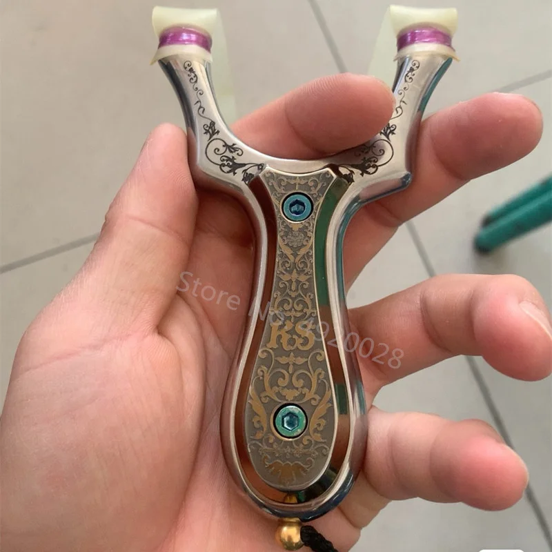 Professional Slingshot High Quality Titanium Alloy Slingshot Outdoor Shooting Hunting Game Slingshot
Professional Slingshot High Quality Titanium Alloy Slingshot Outdoor Shooting Hunting Game Slingshot