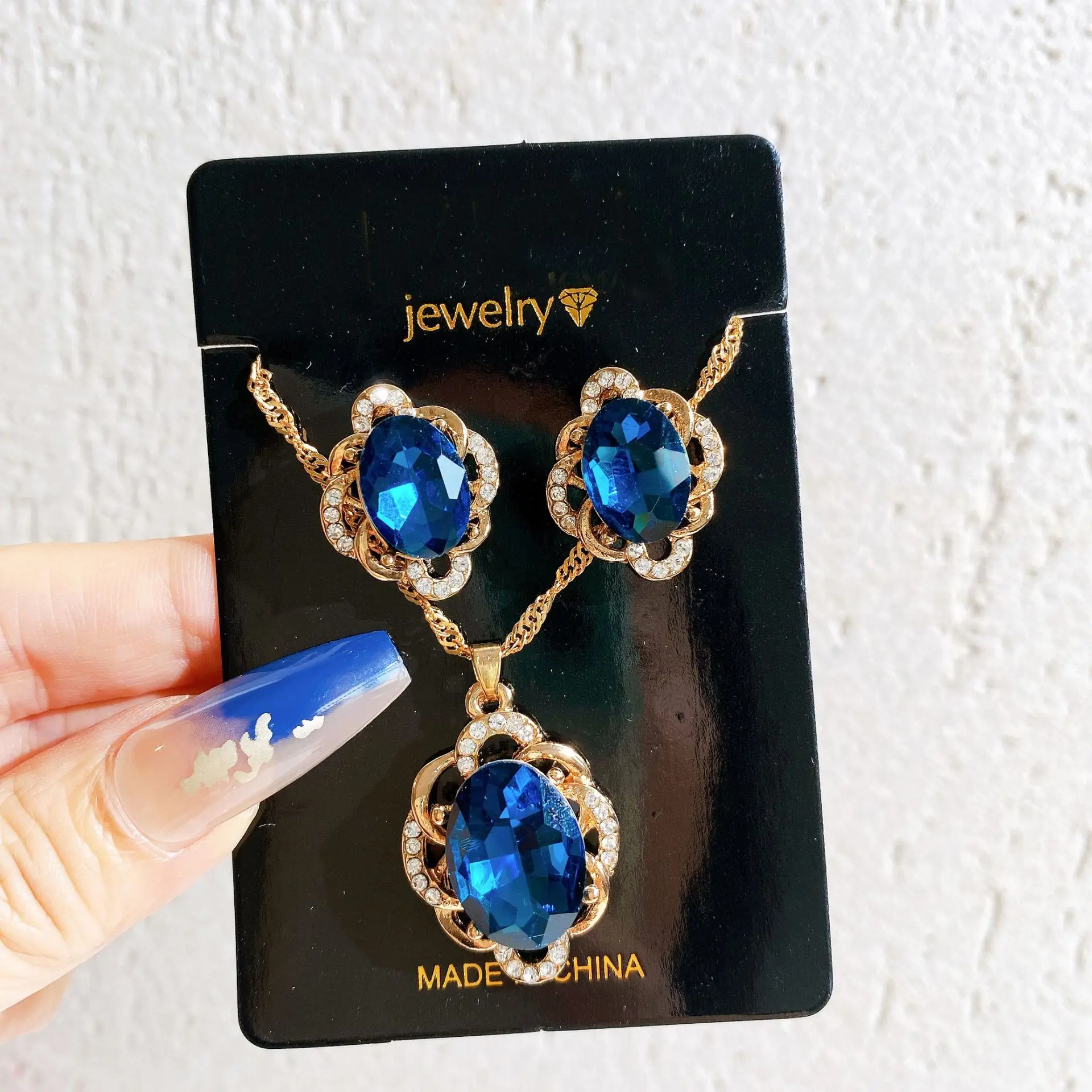 Sheishow Trendy Light Luxury Metal Rhinestone Necklace Earrings for Women Bridal Wedding Glass Jewelry Sets Banquet Accessories
Sheishow Trendy Light Luxury Metal Rhinestone Necklace Earrings for Women Bridal Wedding Glass Jewelry Sets Banquet Accessories
