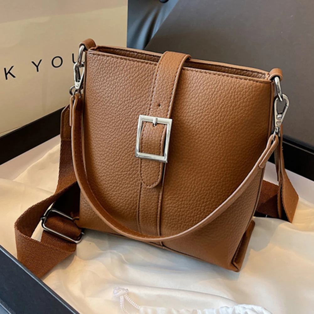 Women Crossbody Purse Solid Color Satchel Bag PU Leather Vintage Bag Soft Ladies Daily Outdoor Luxury Bag
Women Crossbody Purse Solid Color Satchel Bag PU Leather Vintage Bag Soft Ladies Daily Outdoor Luxury Bag