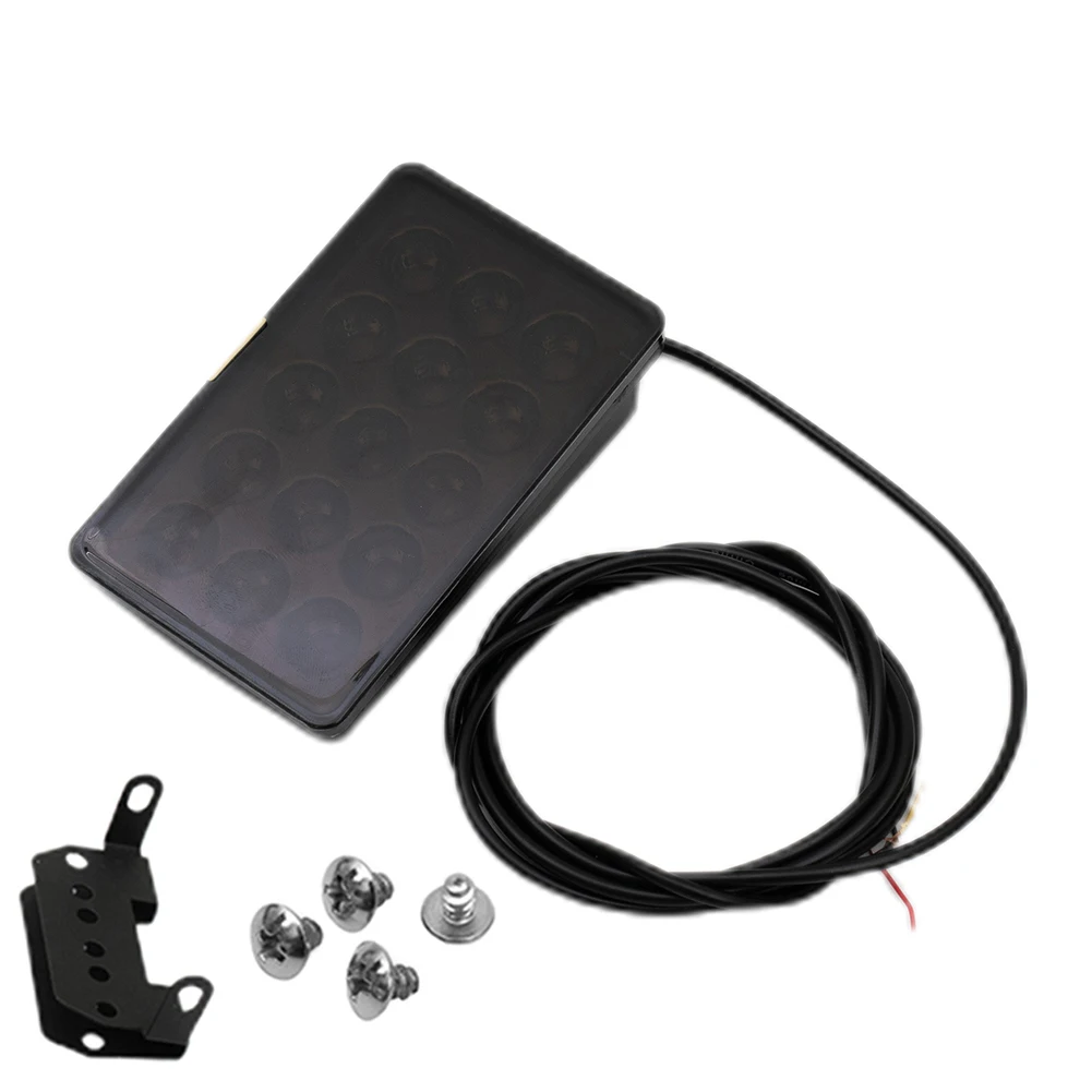 Upgrade Your Car with F1 Style LED Brake Light Red Strobe Flashing Tail Light for Enhanced Night Driving Safety
Upgrade Your Car with F1 Style LED Brake Light Red Strobe Flashing Tail Light for Enhanced Night Driving Safety