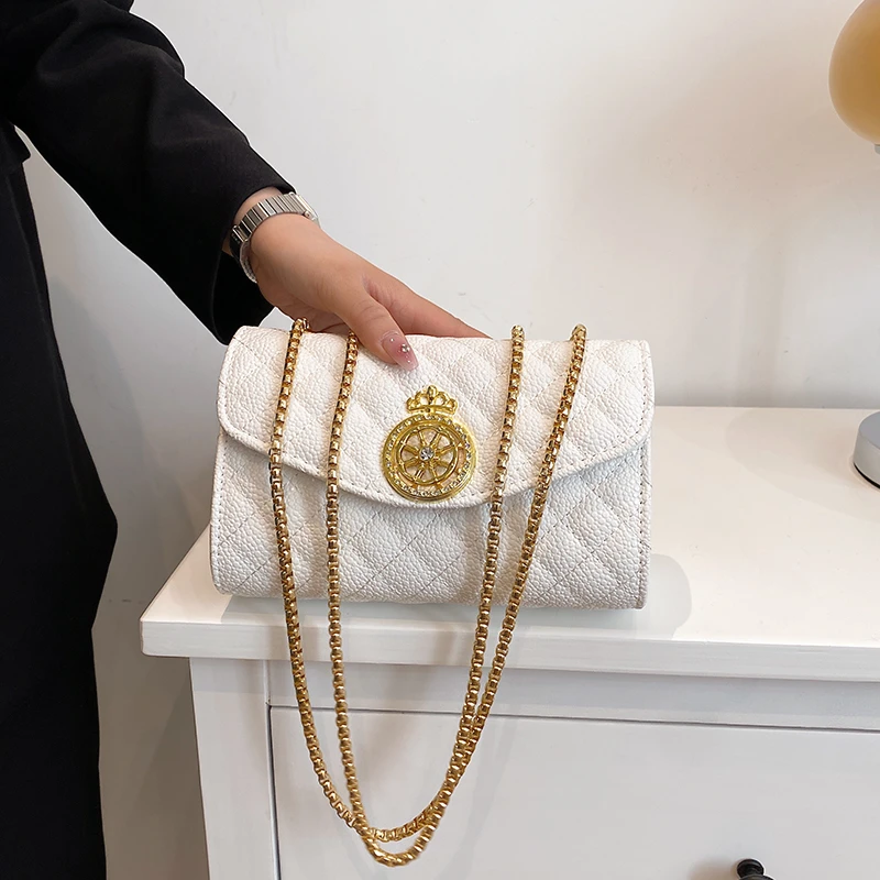 MBTI Luxurious Versatile Rhombus Chain Crossbody Bag 2022 Summer and Autumn Fashion Korean Sewing Thread PU Leather Shoulder Bag
MBTI Luxurious Versatile Rhombus Chain Crossbody Bag 2022 Summer and Autumn Fashion Korean Sewing Thread PU Leather Shoulder Bag