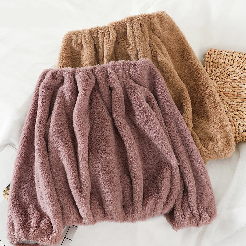 Abrini Velvet Sweaters Off Shoulder Loose Pullovers Casual Solid Elegant Warm Sexy Cashmere Jumpers For Women Autumn Winter
Abrini Velvet Sweaters Off Shoulder Loose Pullovers Casual Solid Elegant Warm Sexy Cashmere Jumpers For Women Autumn Winter