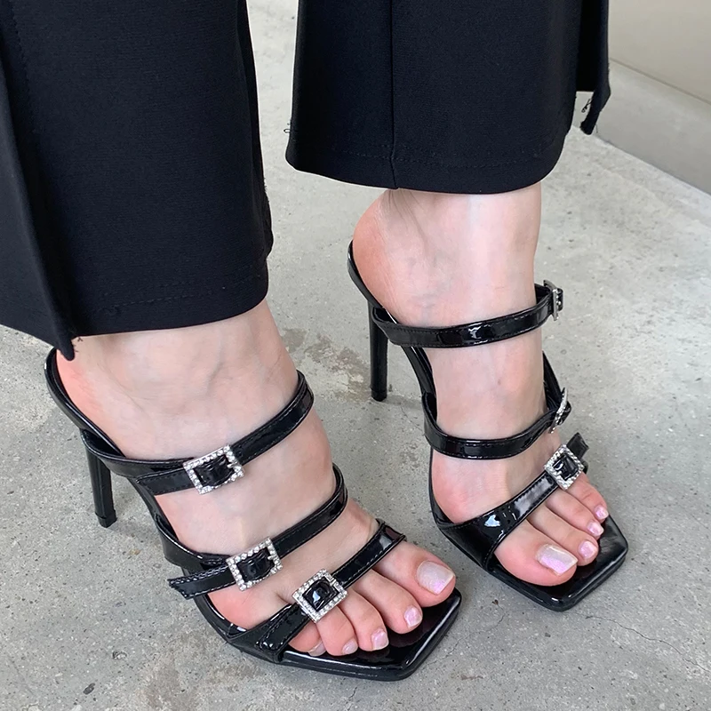 Women Pumps Sandals 2022 Big Size New Summer Square Toe Gladiator Super Thin High Heels Ladies Slides Female Shoes Slippers
Women Pumps Sandals 2022 Big Size New Summer Square Toe Gladiator Super Thin High Heels Ladies Slides Female Shoes Slippers
