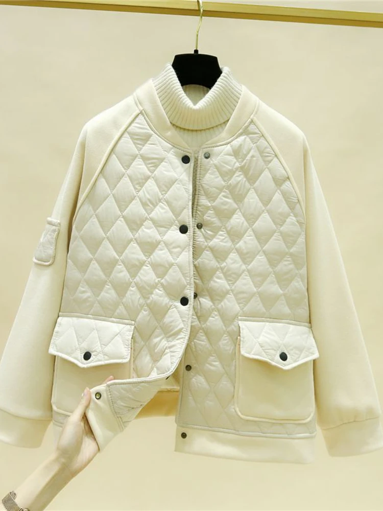 Black Quilted Coat White Fashion Korea Coats Thin Vintage Jackets Single Breasted Streetwear Casual Winter Clothes Women 2023
Black Quilted Coat White Fashion Korea Coats Thin Vintage Jackets Single Breasted Streetwear Casual Winter Clothes Women 2023