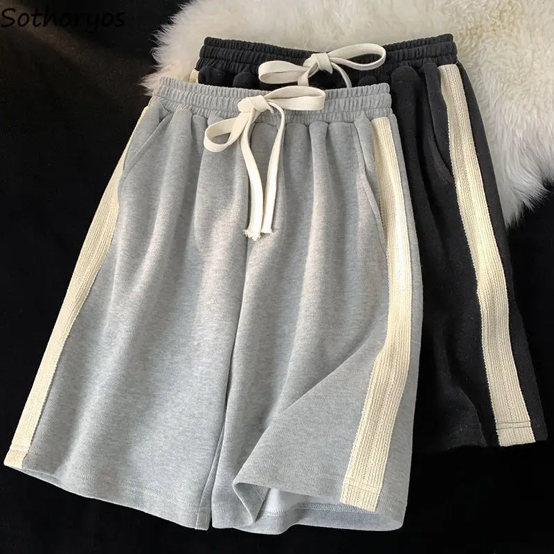Shorts Women Side-Striped Simple Design Unisex All-match Korean Style Workout Daily Streetwear Stylish Retro Basic Summer Casual
Shorts Women Side-Striped Simple Design Unisex All-match Korean Style Workout Daily Streetwear Stylish Retro Basic Summer Casual