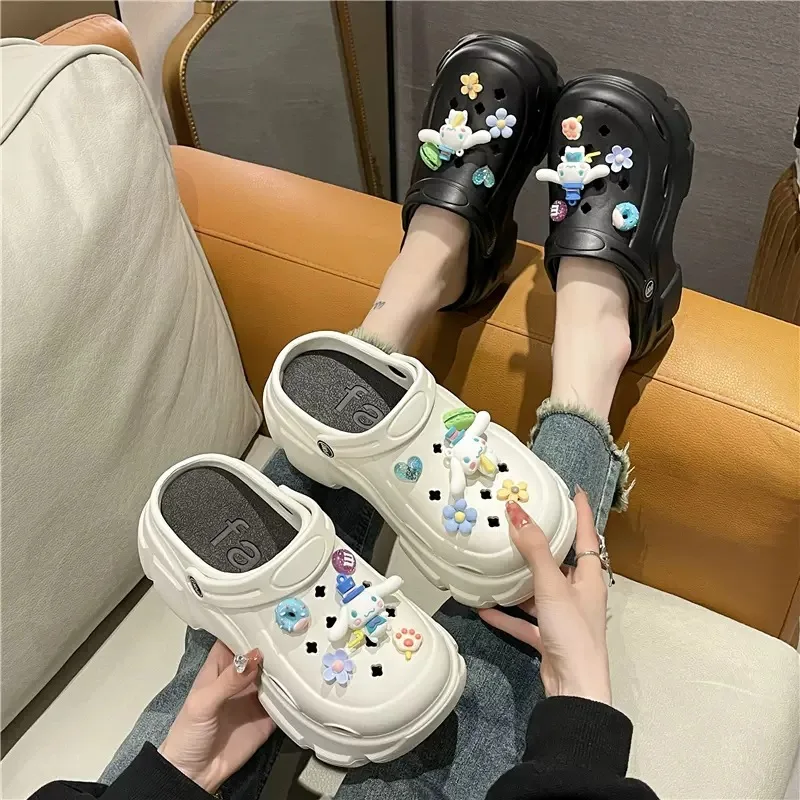 2023 New Sanrio Cinnamoroll Hole Shoes Sandals Slippers Non-slip Indoor Outdoor Anime Kawaii Accessories Thick Bottom Summer
2023 New Sanrio Cinnamoroll Hole Shoes Sandals Slippers Non-slip Indoor Outdoor Anime Kawaii Accessories Thick Bottom Summer