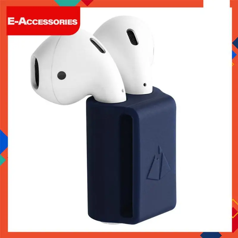 Water Proof Silicone Storage Case Easy To Clean Soft Texture Wireless Earphone Case Environmentally Friendly Material Non-slip
Water Proof Silicone Storage Case Easy To Clean Soft Texture Wireless Earphone Case Environmentally Friendly Material Non-slip